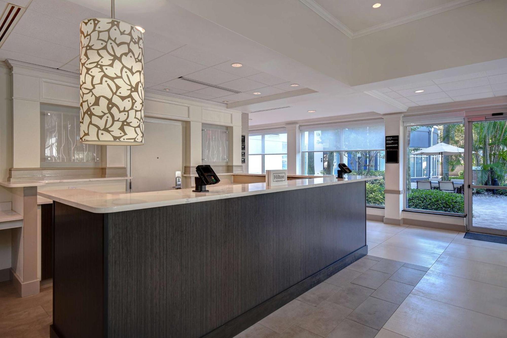 Hilton Garden Inn Fort Myers Eksteriør billede