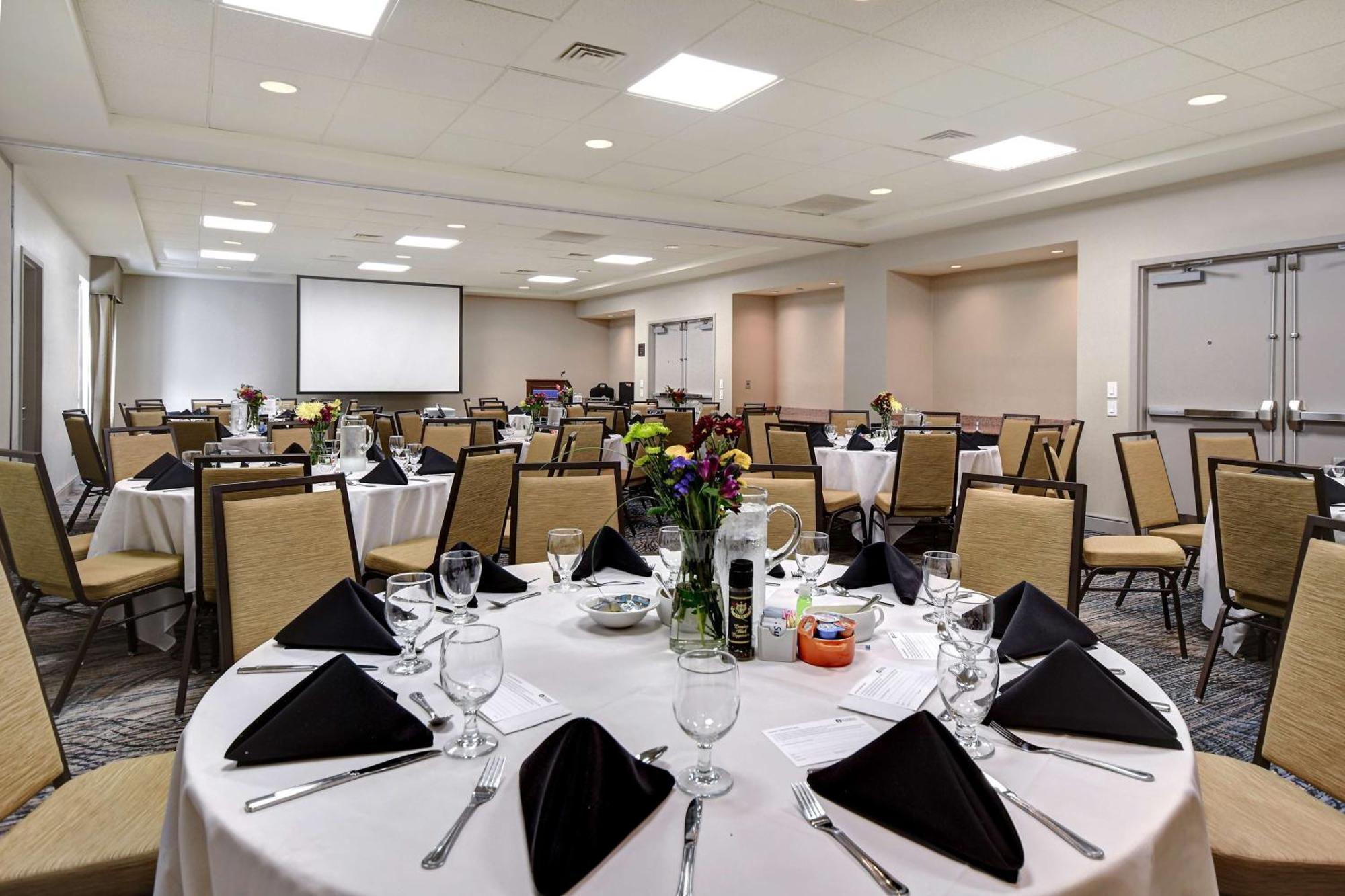 Hilton Garden Inn Fort Myers Eksteriør billede