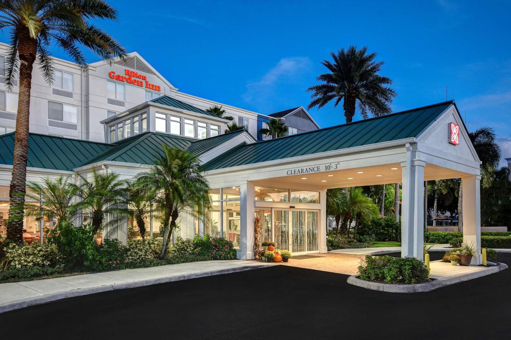 Hilton Garden Inn Fort Myers Eksteriør billede